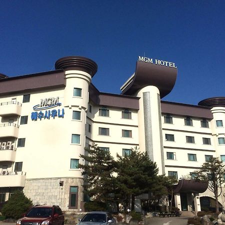 MGM Hotel Gangneung Buitenkant foto