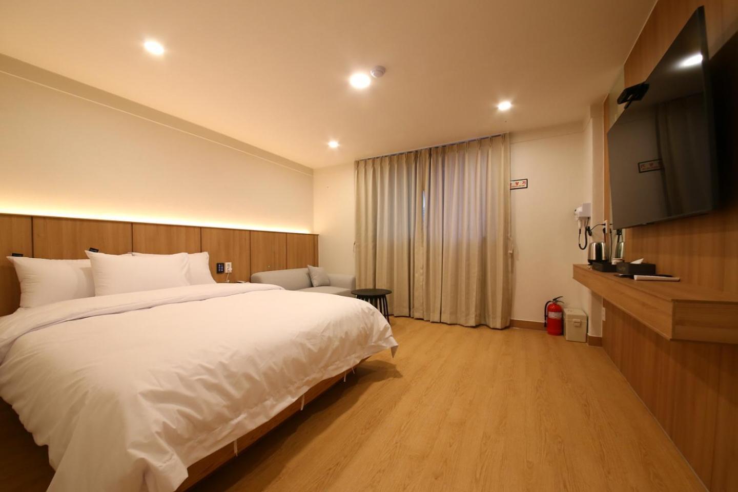 MGM Hotel Gangneung Buitenkant foto
