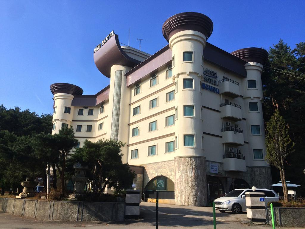 MGM Hotel Gangneung Buitenkant foto