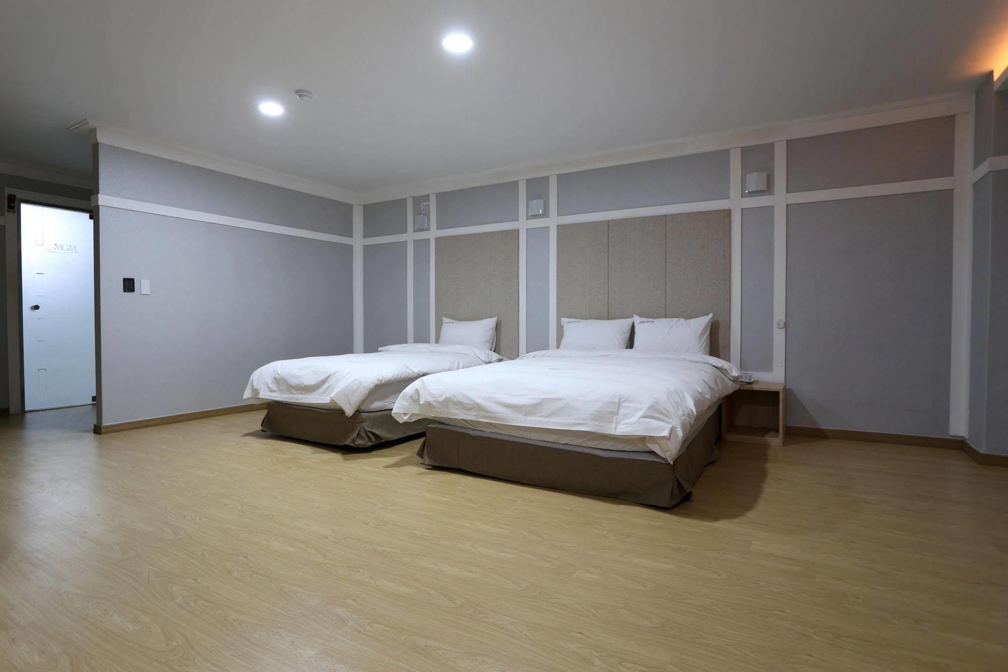 MGM Hotel Gangneung Buitenkant foto